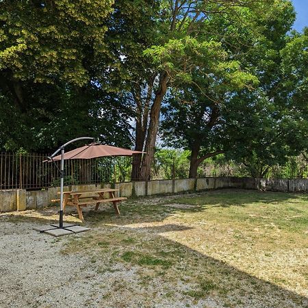 Domaine Du Faure Bed and Breakfast Chadurie Buitenkant foto