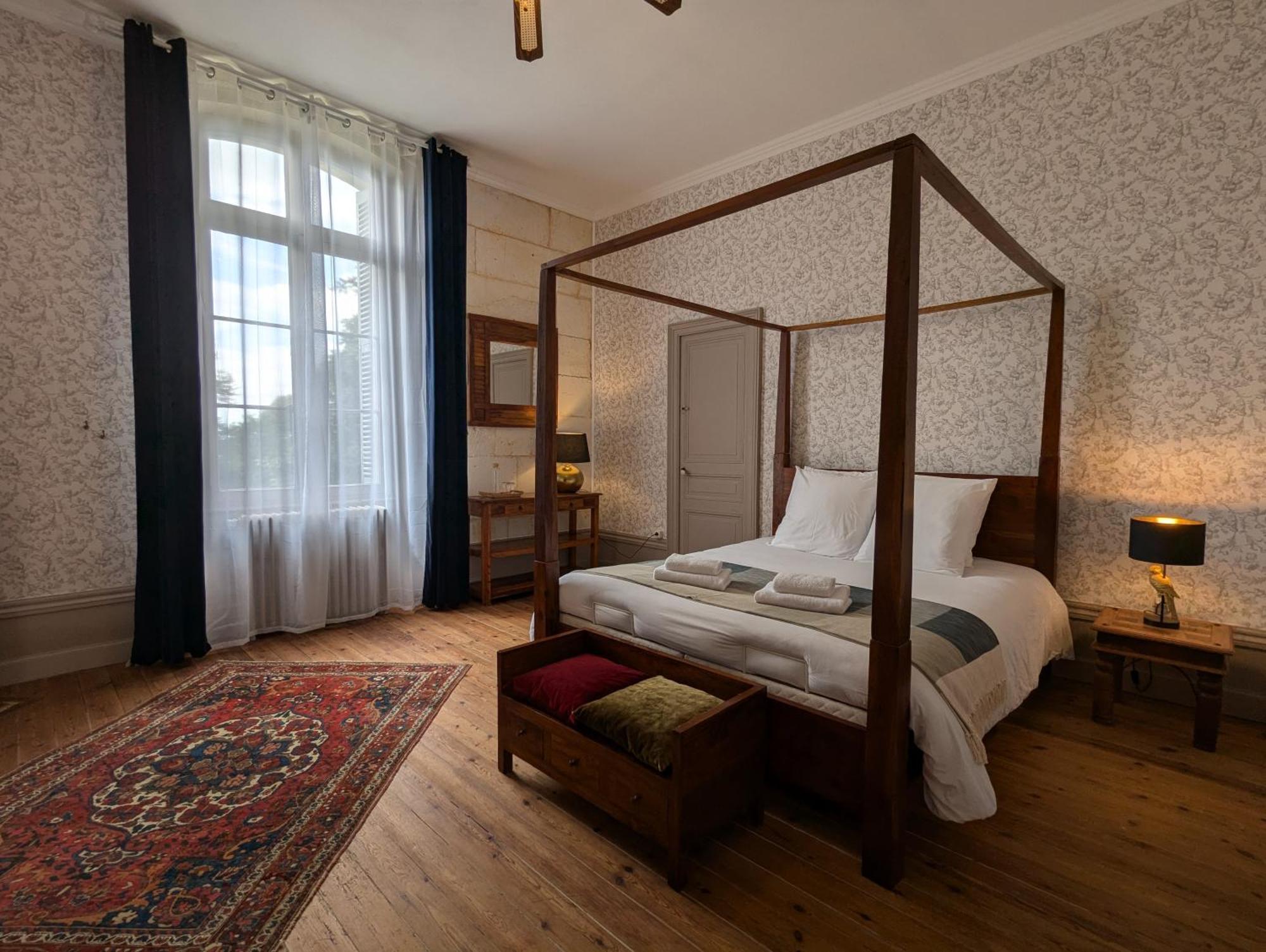 Domaine Du Faure Bed and Breakfast Chadurie Buitenkant foto